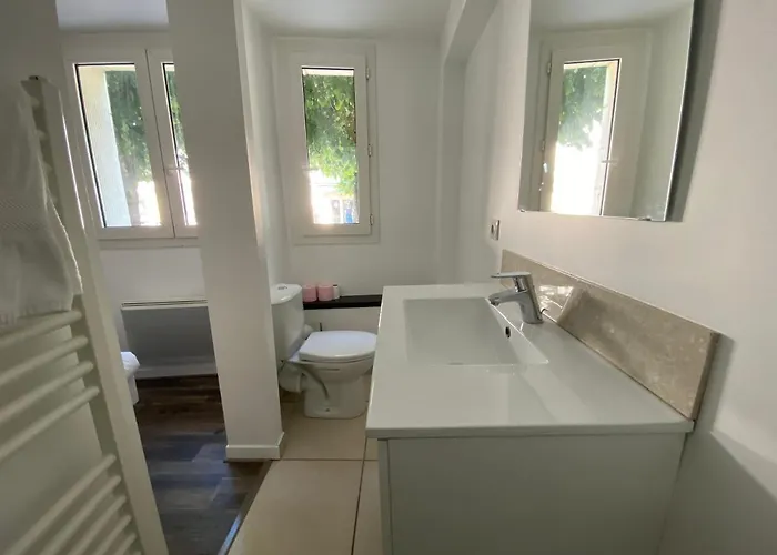 Le Saint Louis ホテル ペリグー